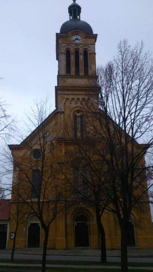 Historický kostol svätého Jána Krstiteľa v Bratislave, architektúra, kultúrne dedičstvo.